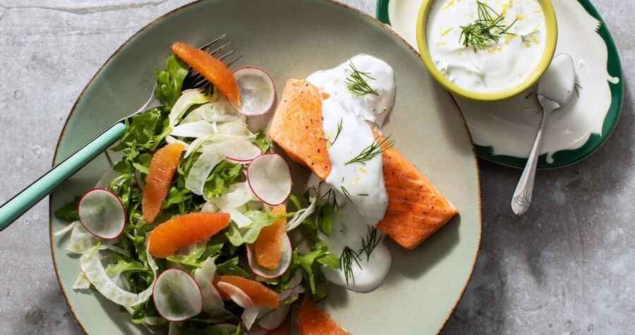 Grilled Salmon Salad With Yogurt Dill Dressing