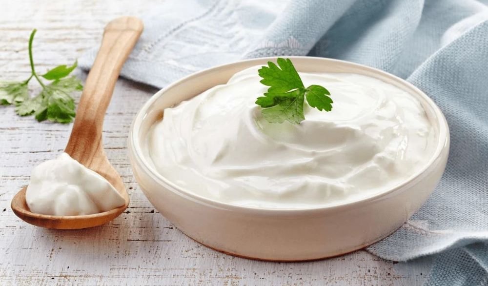 Preparation Of Sour Cream For Carnivores